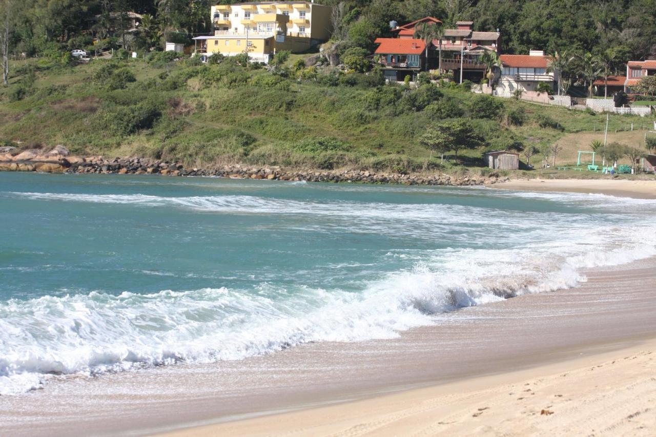 Morada Gralha Azul Villa กาโรปาบา ภายนอก รูปภาพ